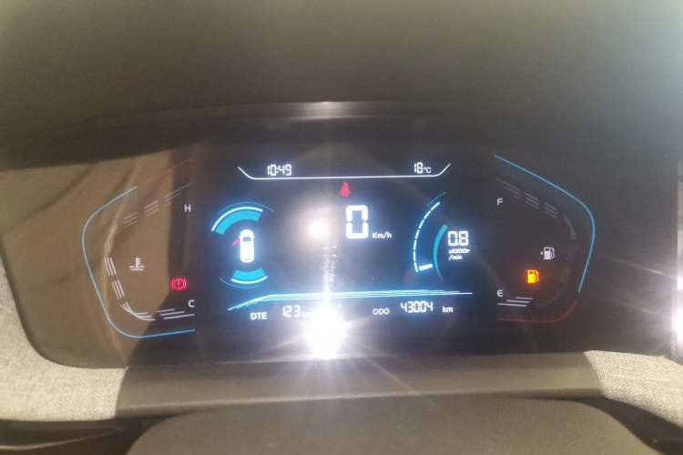 Used CHANGAN OSHAN COS3 2019 1.5L Manual LeShang Model
