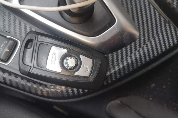 Used BMW 3 Series 2015 320Li Luxury Edition Fashion Model