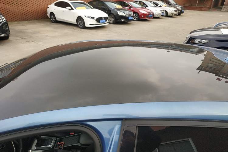 Used Volvo V40 2016 T3 Zhiyi Edition
