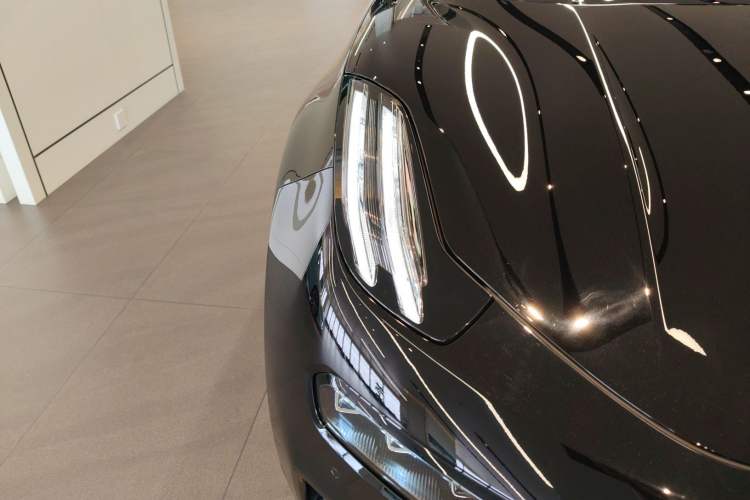 Used Zeekr 001 2023 WE Edition 100 kWh Right Front Headlight