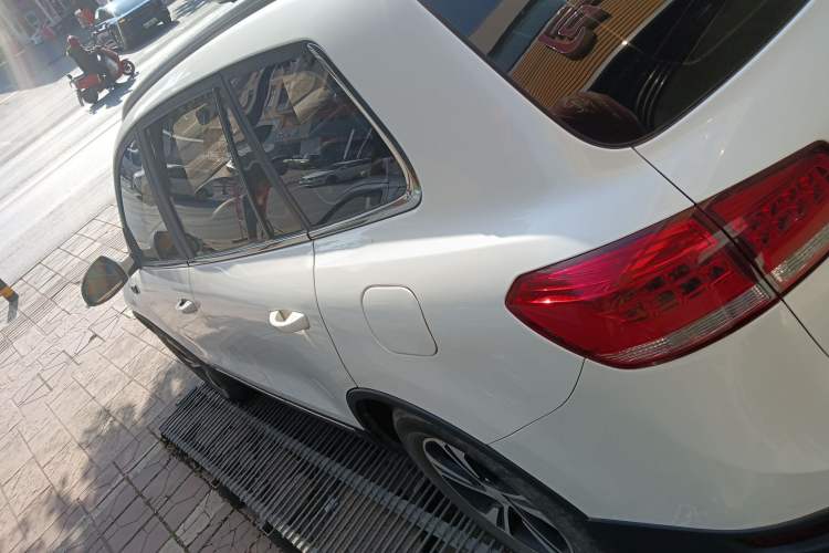 Used Yema T70 2017 T70S Sport Edition 1.5T Manual Elite Model
