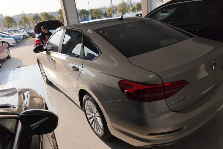 Used Volkswagen Lavida 2019 1.5L Automatic Comfort Edition China VI Standard