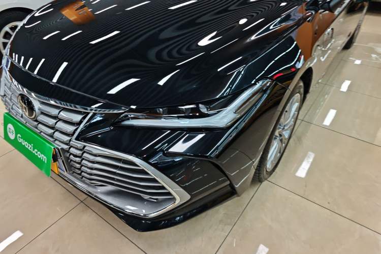 Used Toyota Avalon 2024 Dual-Motor 2.0L Luxury Edition