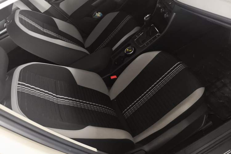 Used Volkswagen Bora 2023 1.5L Automatic Changer Limited Edition Right Front Seat