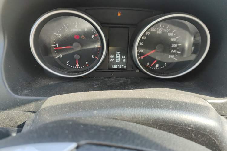 Used Haval H6 2011 2.0L Manual Two-Wheel Drive Elite Version