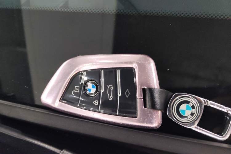 Used BMW X3 2022 Second Facelift xDrive30i Leading Edition M Night Sky Package
