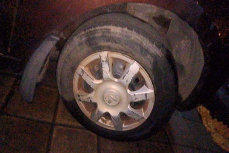 Used BAIC Weiwang M30 2015 1.5L Basic Version DAM15 Right Front Wheel Hub