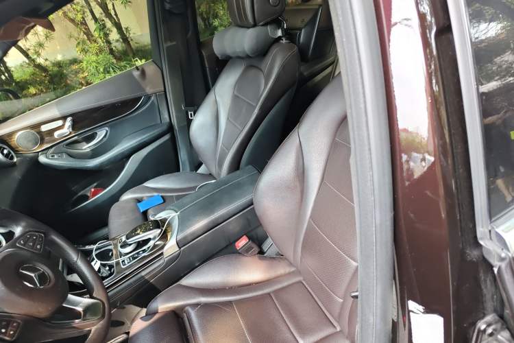 Used Mercedes-Benz GLC 2019 GLC 260 L 4MATIC Dynamic Model