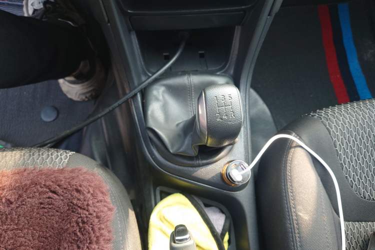 Used Peugeot 308 2014 Enjoy Edition Classic 1.6L Manual YouShang Model Gear Lever