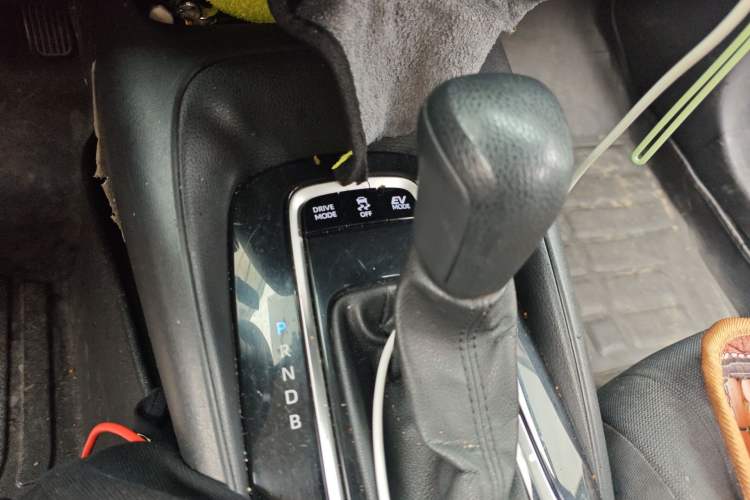 Used Toyota Corolla 2021 Dual-Engine 1.8L E-CVT Pioneer Edition Gear Lever