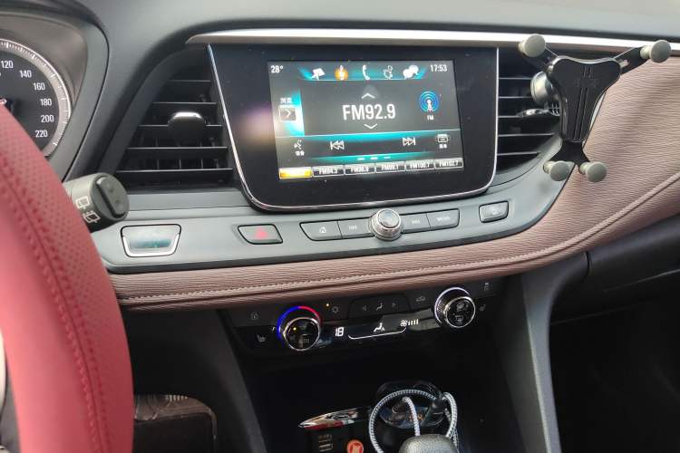 Used Buick GL6 2018 18T 6-Seater Luxury Model