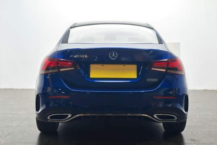 Used Mercedes-Benz A-Class 2021 A 200 L Sport Sedan Fashion Model
