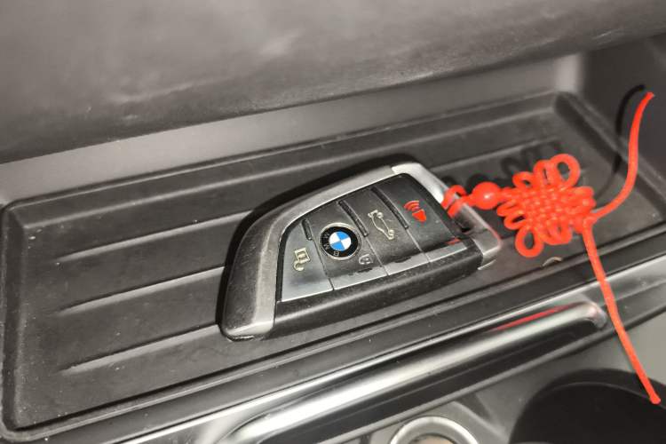 Used BMW 2 Series 2019 225i Convertible Coupe Sports Design Package