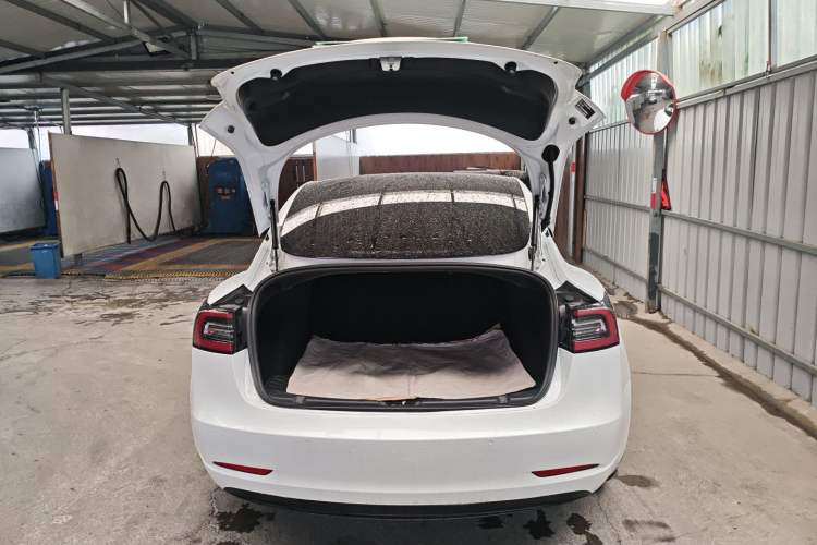 Used Tesla Model 3 2019 Standard Range Rear-Drive Upgraded Version
