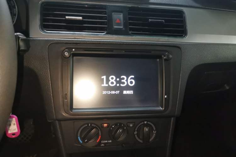 Used Skoda Rapid Spaceback 2016 Revised 1.6L Automatic Chuanxing Version
