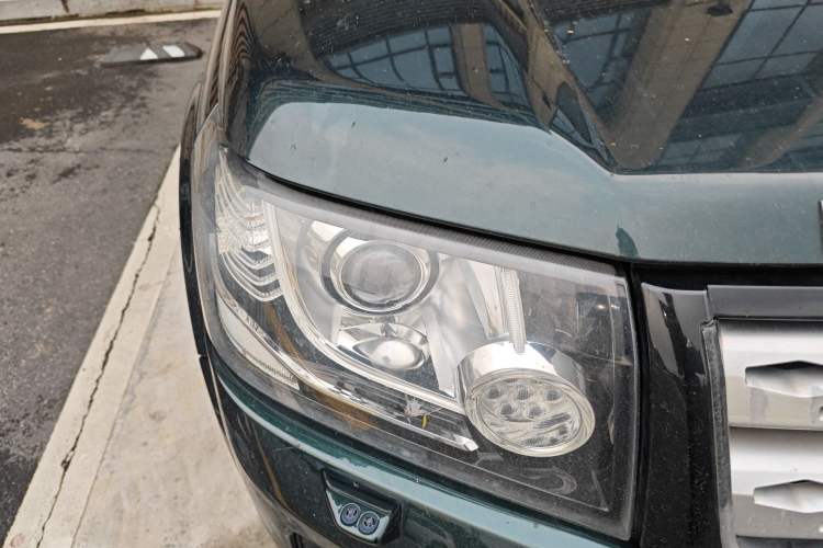 Used Land Rover Freelander 2 2013 2.0T Si4 SE Gasoline Edition Right Front Headlight