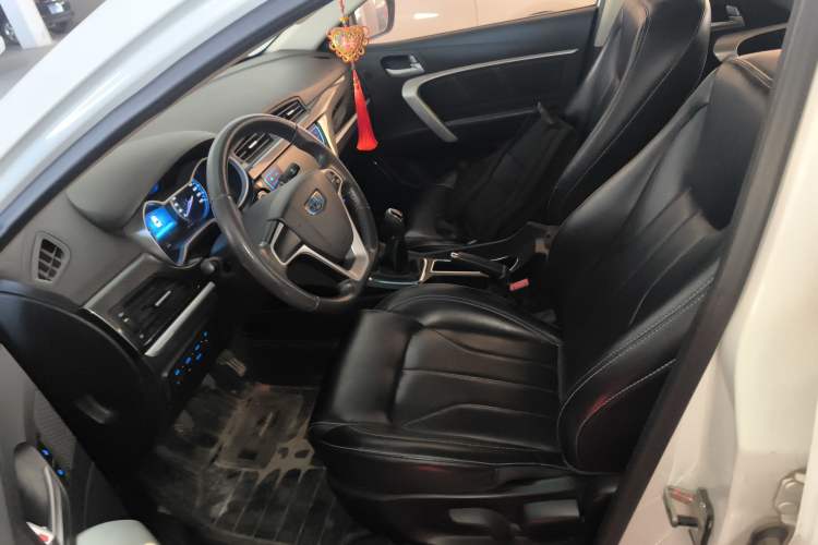 Used Geely Auto Emgrand 2017 Sedan Million Edition 1.5L Manual - Upward Version