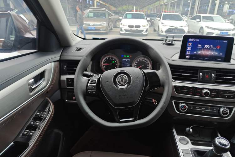 Used FORTHING Joyear X5 2017 1.6L Manual Luxury Model
