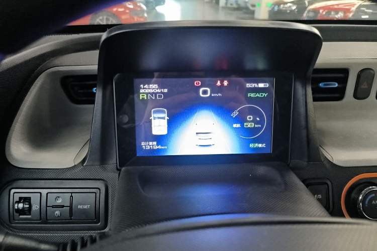 Used Wuling Hongguang MINIEV 2020 Freedom Version Lithium Iron Phosphate Audio And AC Panel