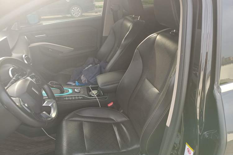 Used Wey VV6 2018 2.0T Two-Wheel Drive Flagship Version China V Standard