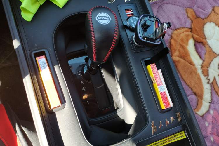 Used Nissan Sylphy 2022 Classic 1.6XE CVT Comfort Edition Gear Lever