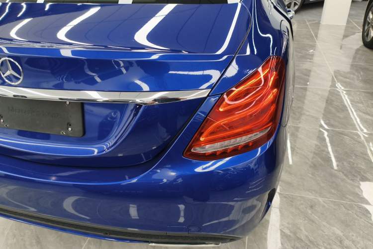 Used Mercedes-Benz C-Class 2017 Facelift C 200 L Sport Edition