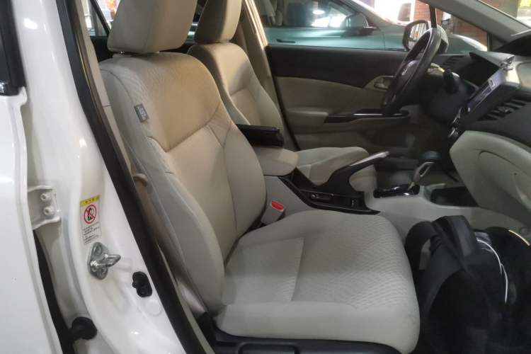 Used Honda Civic 2014 1.8L automatic comfort version