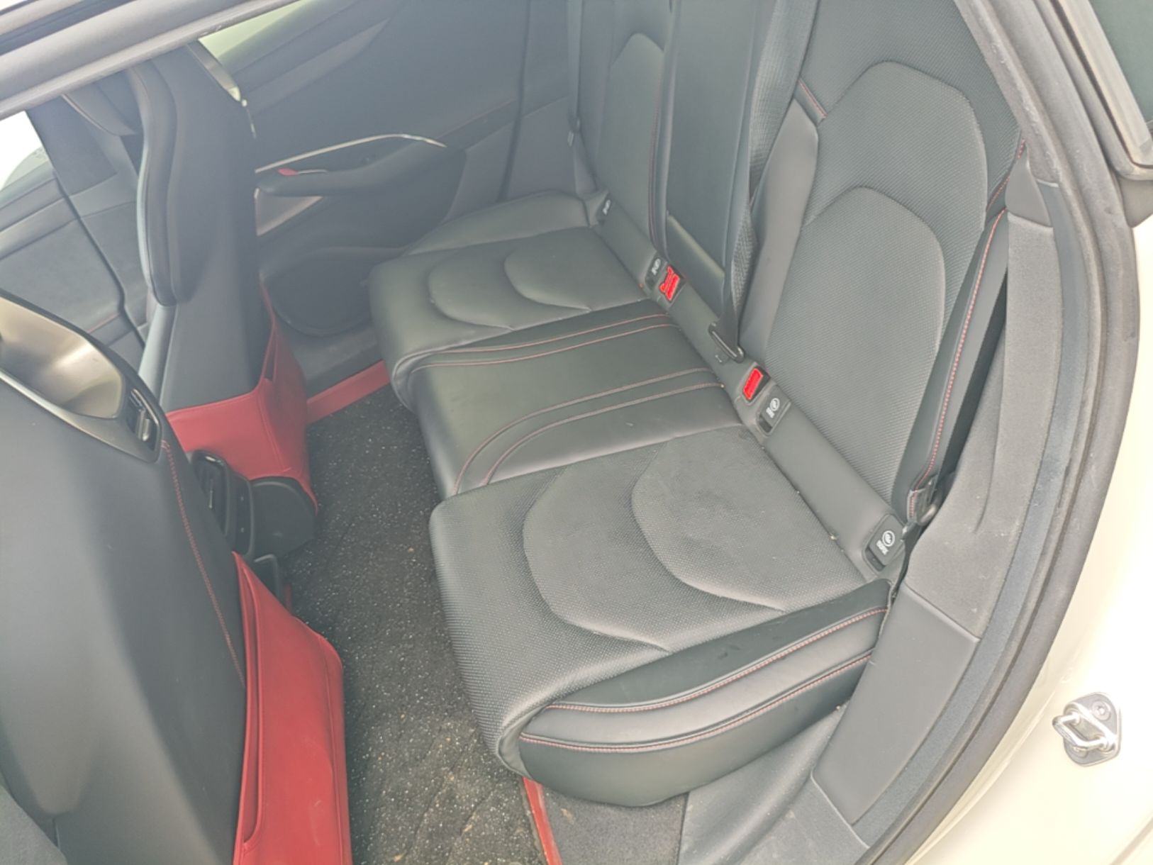 Xiaomi Auto SU7 2024 Four-Wheel Drive Ultra-Long Range Advanced Intelligent Driving Max Edition — снимка 20
