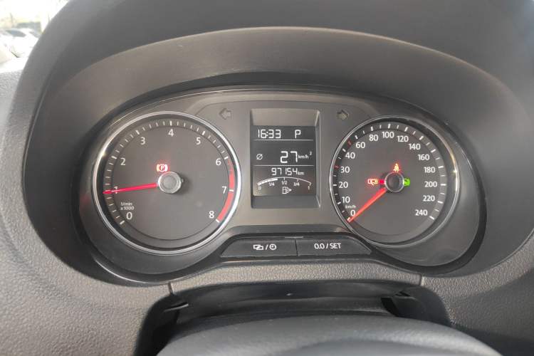 Used Volkswagen Polo 2016 1.6L Automatic Comfort Model