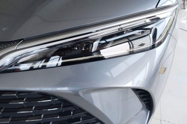 Used BYD Song L DM-i 2024 112 km Beyond Edition