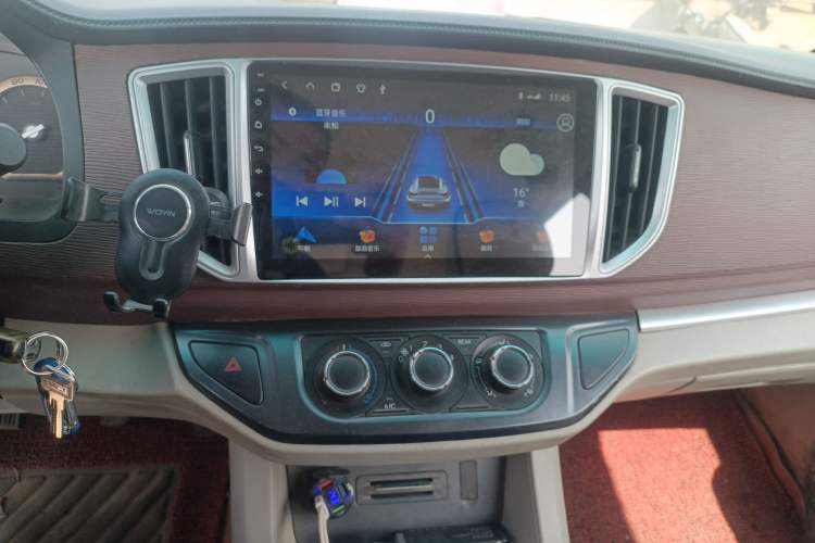 Used FORTHING Lingzhi 2018 M5L 1.6L 7-Seater Comfort Model