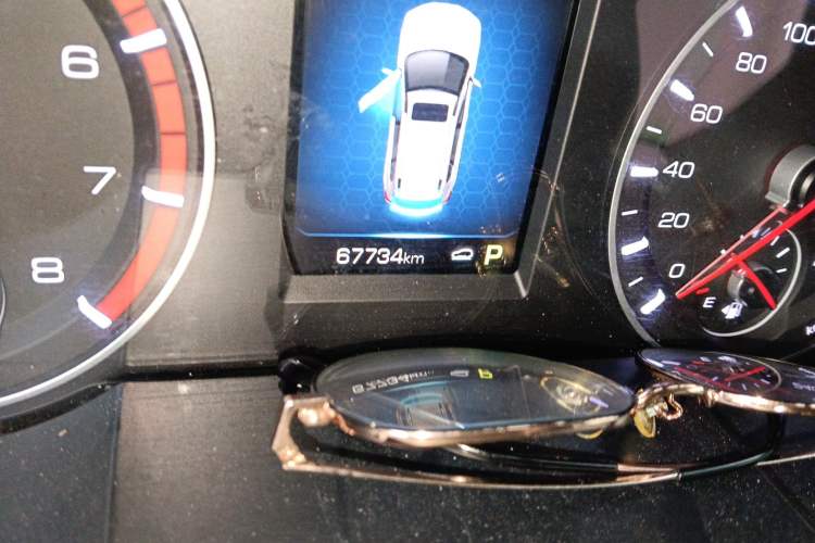 Used Haval H6 2018 Blue Label Sport Edition 1.5T Automatic Two-Wheel Drive Elite Model Odometer Close Up