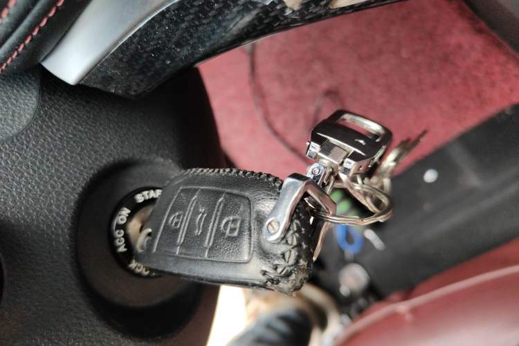 Used JAC Group Refine S3 2017 1.6L CVT Luxury Smart Model