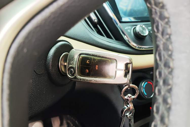 Used Chevrolet Monza 2020 320 Automatic Enjoyment Edition
