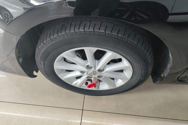 Used Toyota Camry 2016 2.0G 10th Anniversary Leading Edition