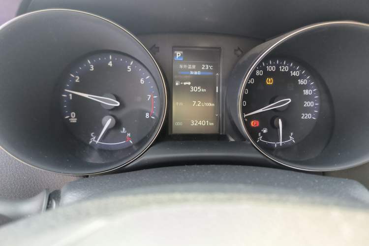 Used Toyota IZOA 2018 2.0L Yichi Edition China V Standard