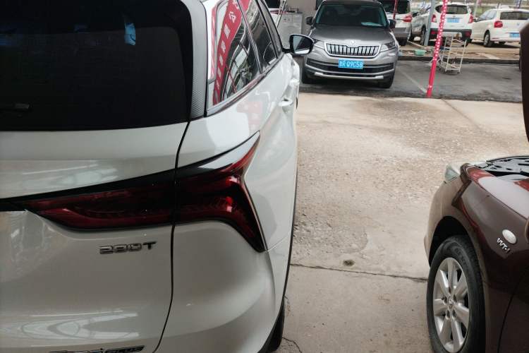 Used Changan CS75 PLUS 2020 1.5T Automatic Luxury Version
