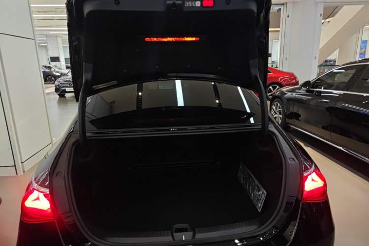 Used Mercedes-Benz E-Class 2024 E 300 L Luxury Model