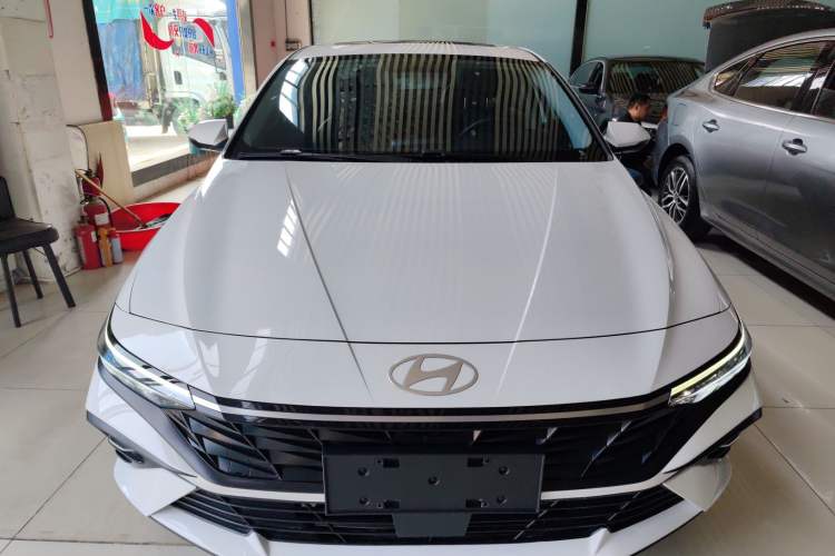 Used Hyundai Elantra 2023 1.5L CVT GLX Elite Edition
