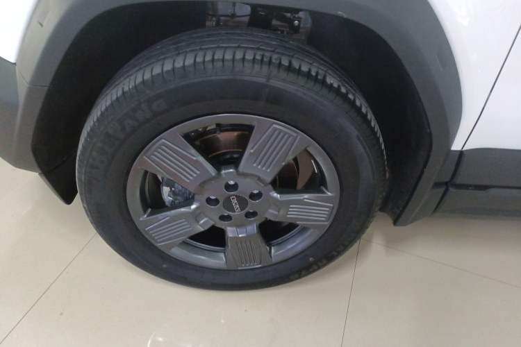 Used iCAR 03 2024 401km Two-Wheel Drive Standard Advanced Version Exterior 1