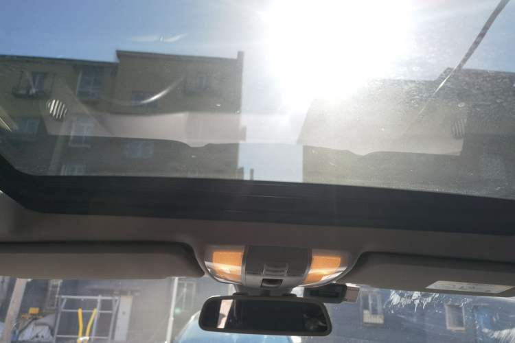 Used Mercedes-Benz GLK-Class 2013 GLK 300 4MATIC Dynamic Sunroof Model