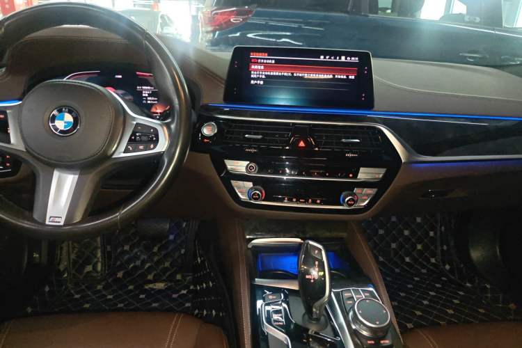 Used BMW 5 Series 2020 525Li M Sport Package