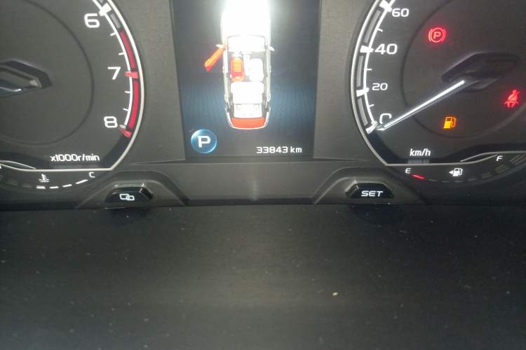 Used Geely Auto Binray 2021 1.4T CVT F-Sport Edition Odometer Close Up