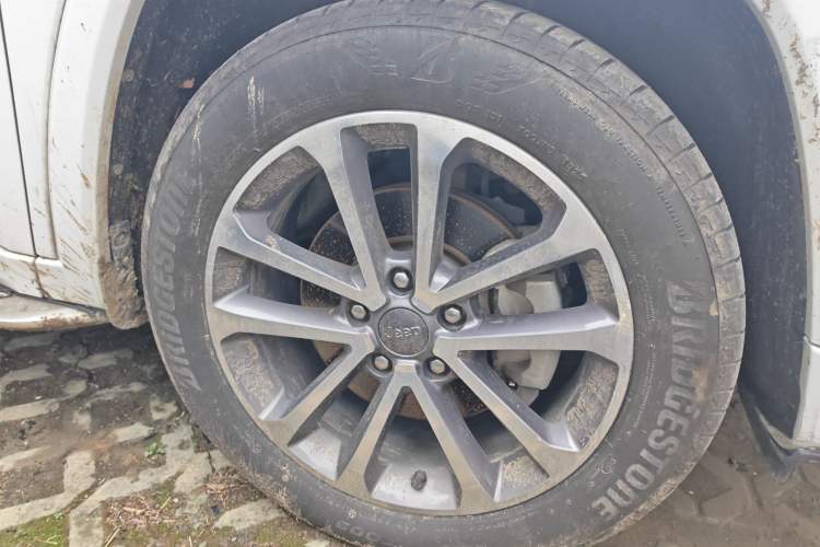 Used Jeep Grand Commander 2018 2.0T Four-Wheel Drive Smart Enjoyment Version China VI