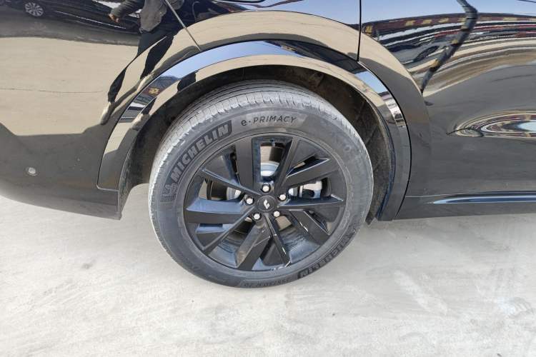 Used Li Auto L8 2023 Air model