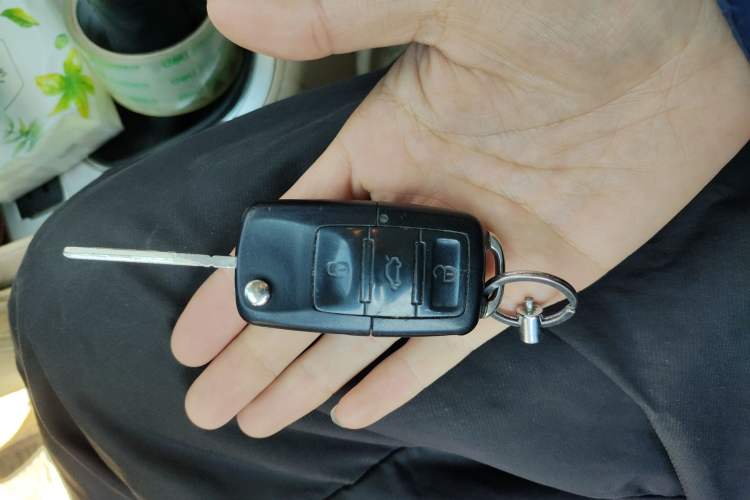 Used Volkswagen Lavida 2013 Classic 1.6L Manual Fashion Edition
