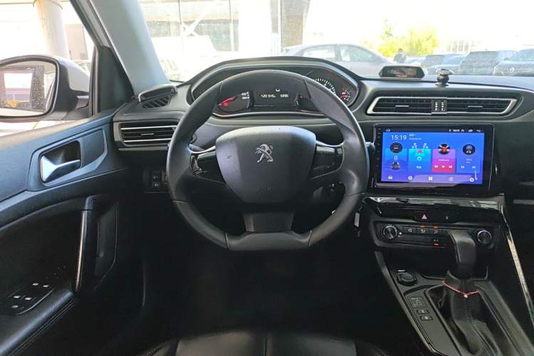 Used Peugeot 308 2016 1.6L Automatic Fashion Edition
