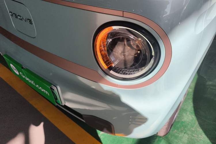 Used Geely Galaxy Panda 2023 Panda Mini 200km Endurance Bear
