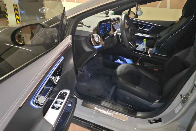 Used Mercedes-Benz EQE 2022 350 Pioneer Edition