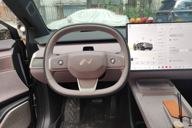 Used ONVO L60 2025 Model—85 kWh Rear-Wheel-Drive Version
